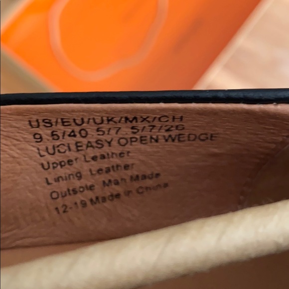 Women’s Gentle Souls By Kenneth Cole NWT 9.5 - Picture 7 of 8